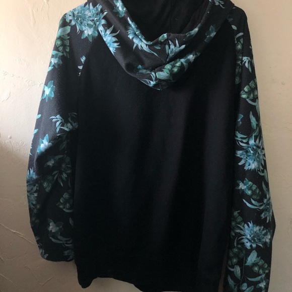 Hoodie - Picture 2 of 3